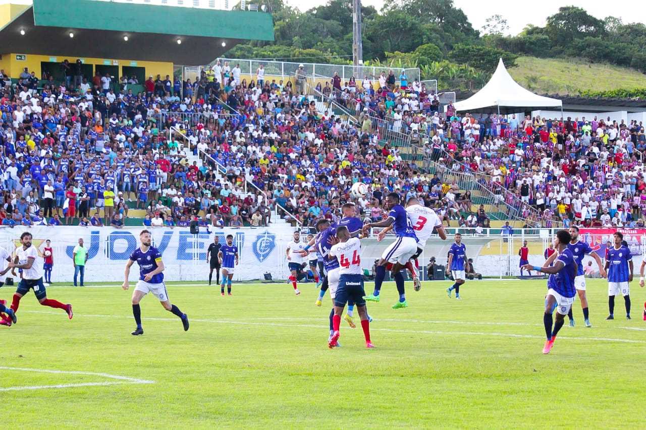 Camacã: Final de semana de futebol, Itabuna vence o Bahia e Seleção de Camacã vence fora de casa
